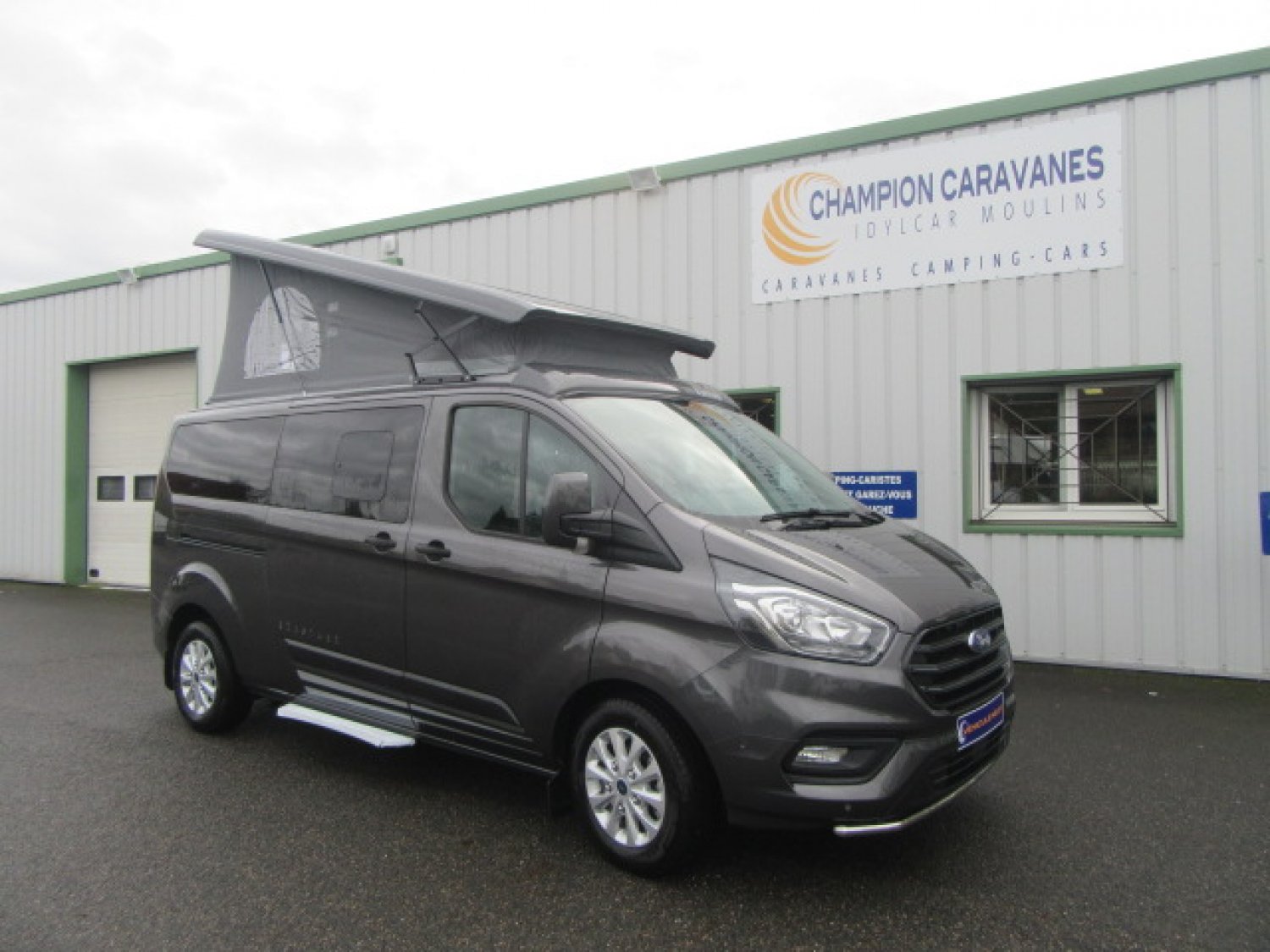 Champion Caravanes et Camping Car - Burstner COPA C 530 à 68 055 €€