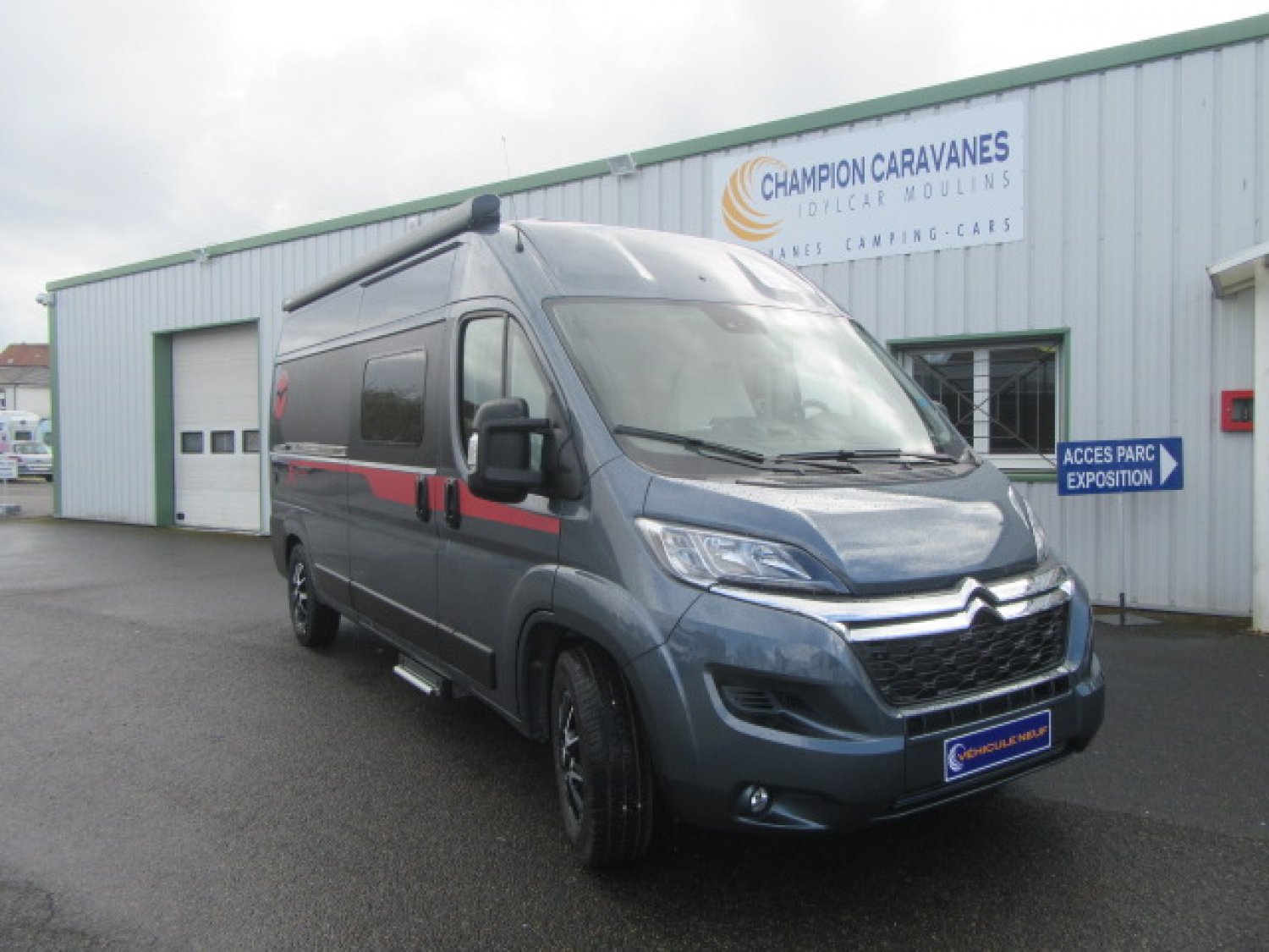 Champion Caravanes et Camping Car - Pilote VAN 600 GX EDITION à 71 580 €