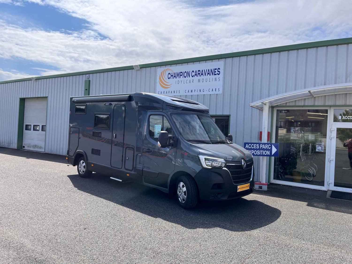 Champion Caravanes et Camping Car - Challenger S 194 à 56 580 €