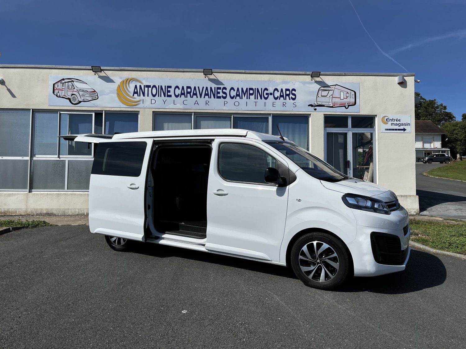 Champion Caravanes et Camping Car - Possl CAMPSTER à 49 990€