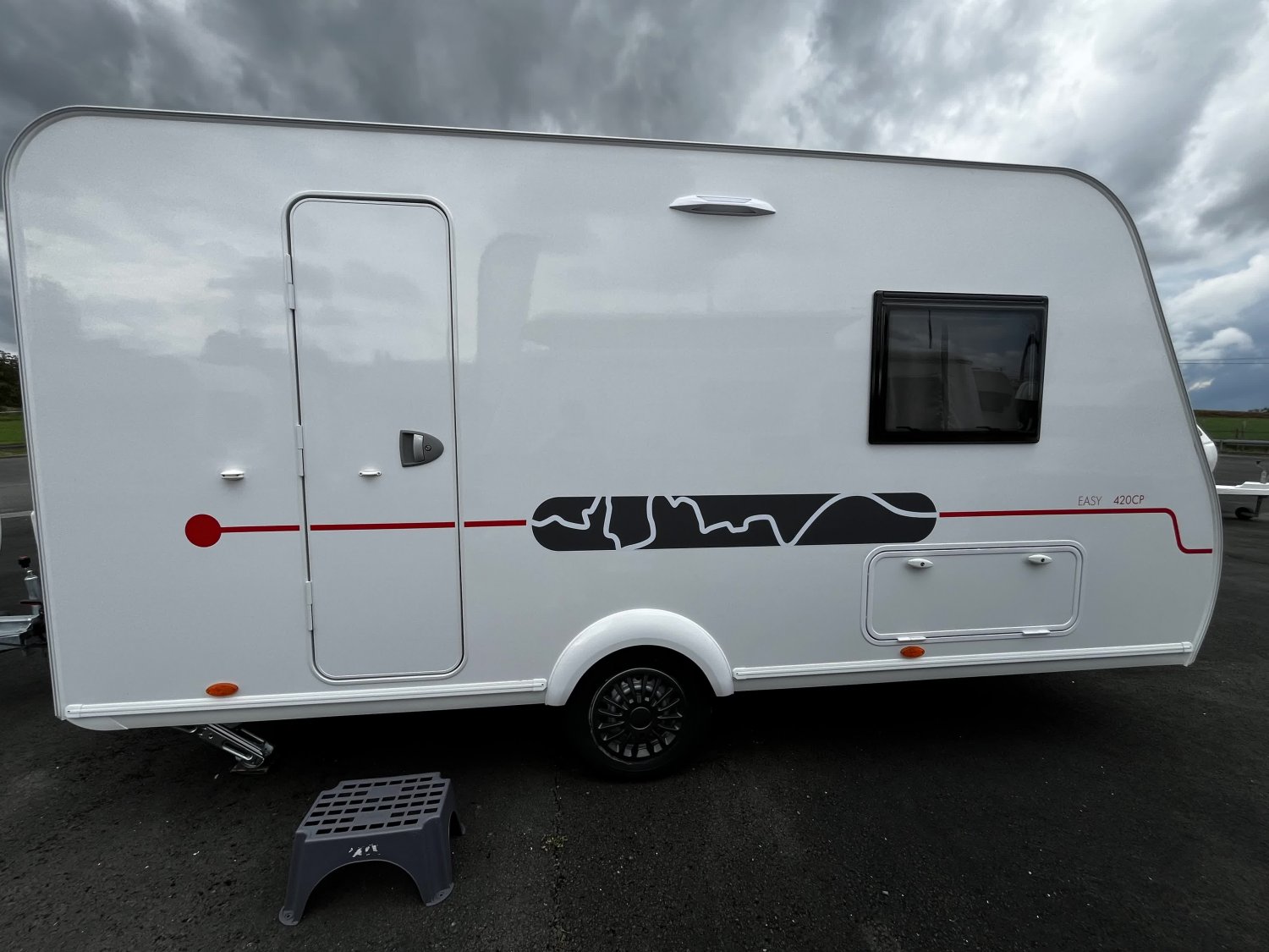 Champion Caravanes et Camping Car - Sterckeman EASY 420 CP à 20 990€