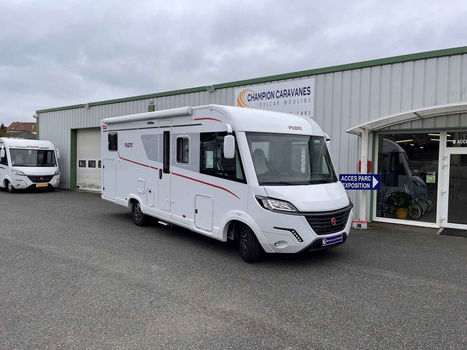 Champion Caravanes et Camping Car - Pilote PILOTE G 740 FGJ EVIDENCE à 94 200 €