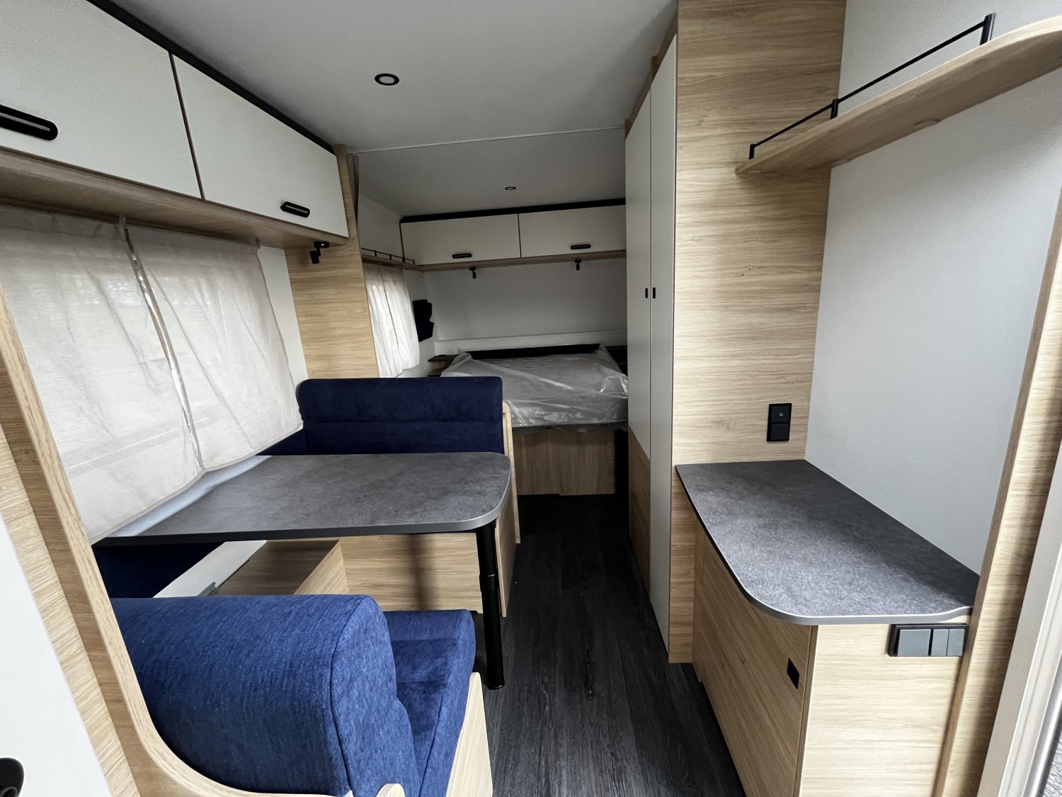 Champion Caravanes et Camping Car EASY 460 CP Sterckeman