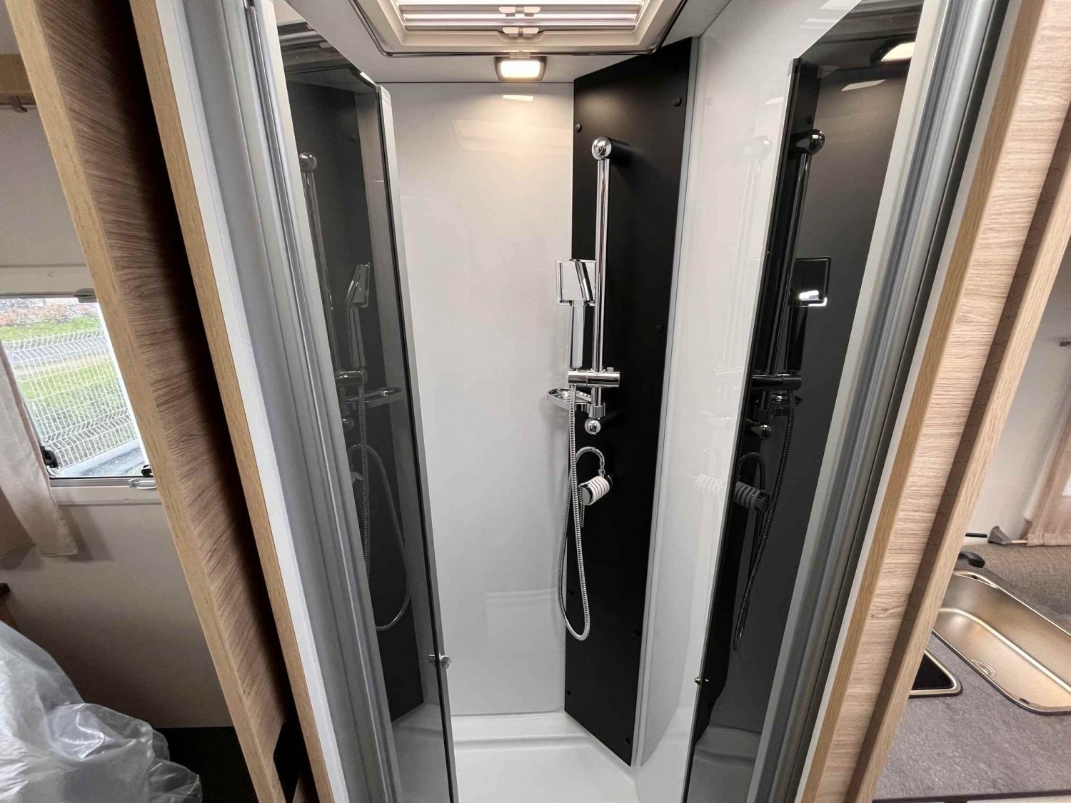 Champion Caravanes et Camping Car CHALLENGER 318 ANNIVERSAIRE Challenger