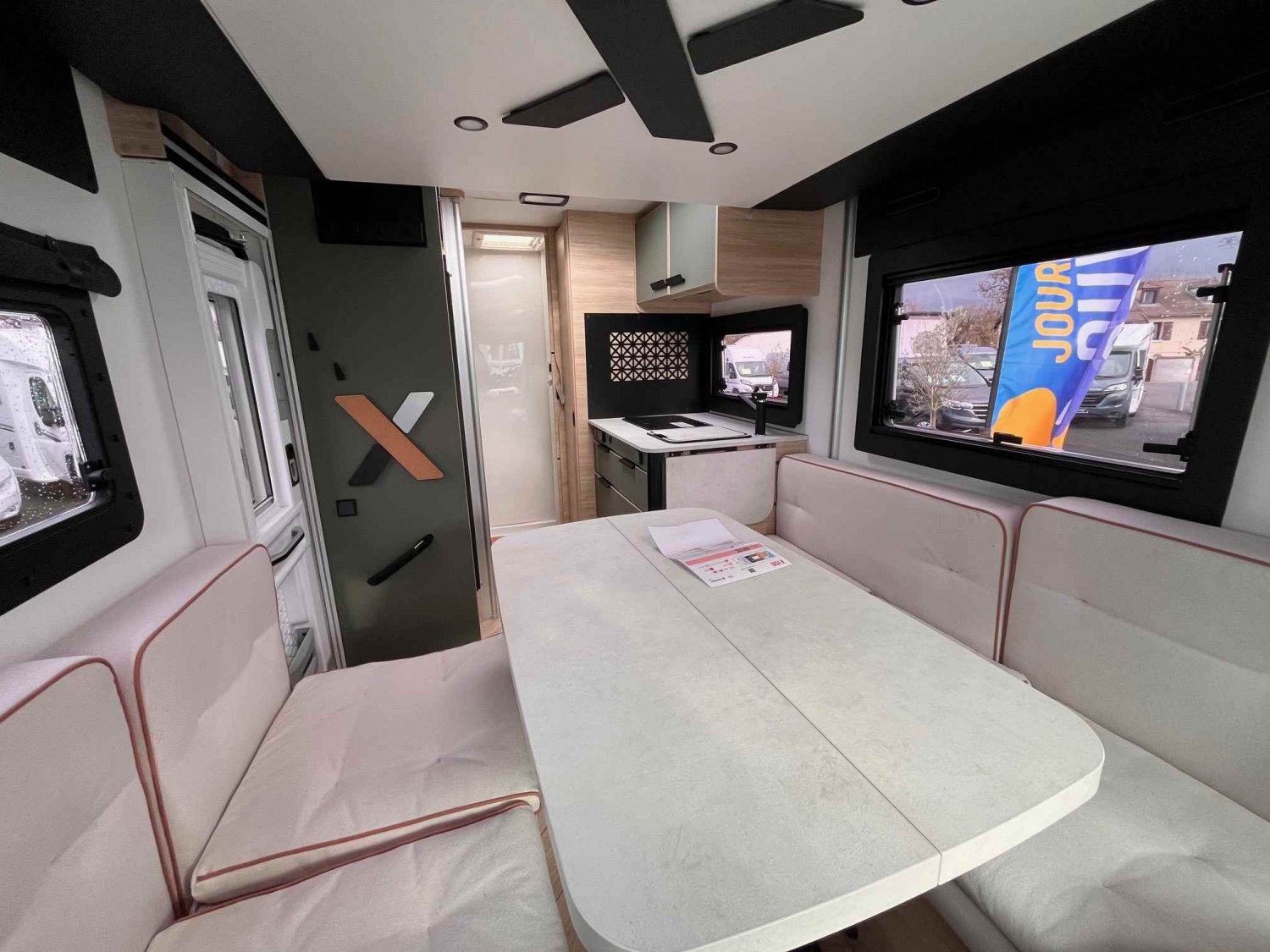 Champion Caravanes et Camping Car CHALLENGER X150 OPEN EDITION Challenger