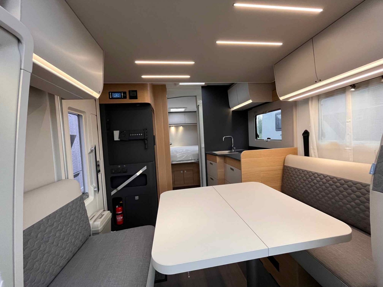 Champion Caravanes et Camping Car Matrix Axess 650 DL Adria