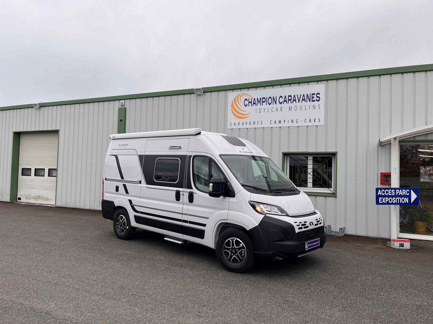 Champion Caravanes et Camping Car - Adria TWIN 540 SP à 70 730 &euro;