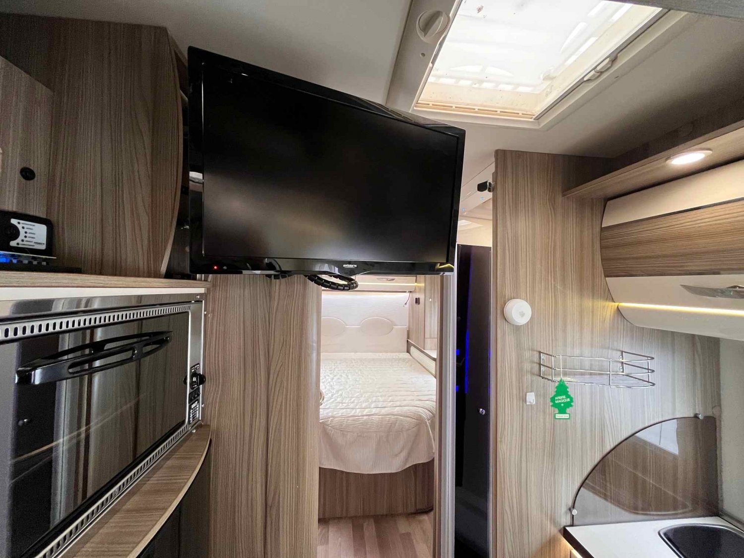 Champion Caravanes et Camping Car 720 LC PRIVILEGE Autostar