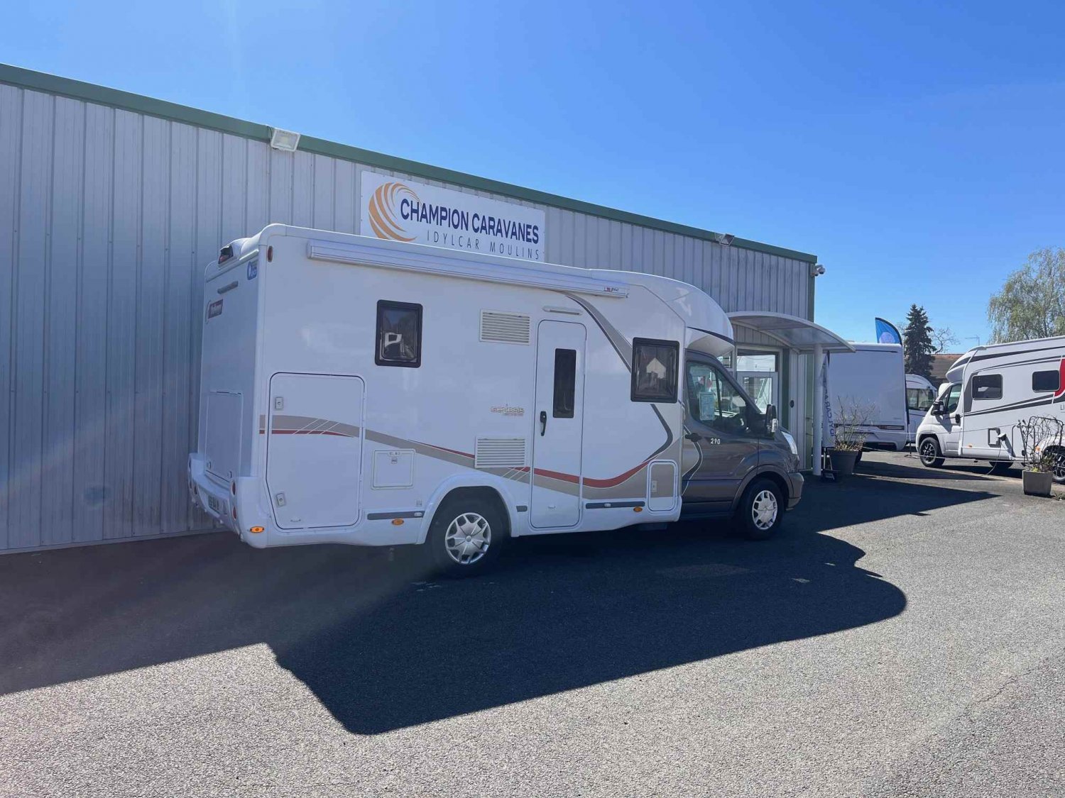 Champion Caravanes et Camping Car GENESIS 290 Challenger