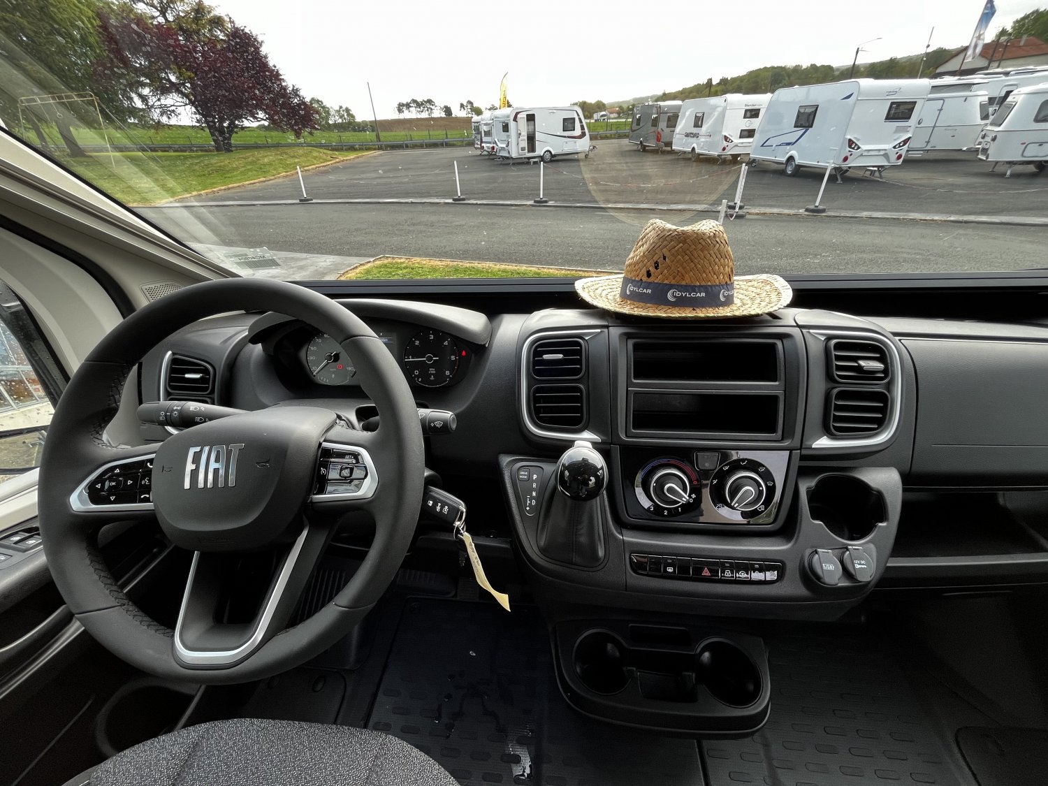 Champion Caravanes et Camping Car R602A Randger