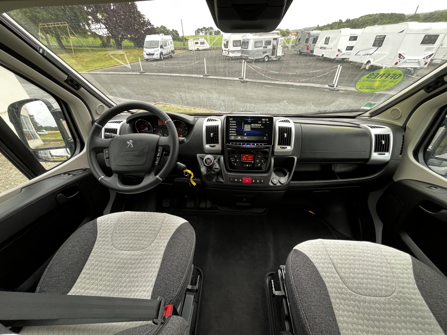 Champion Caravanes et Camping Car FULL 600 Cross Camp