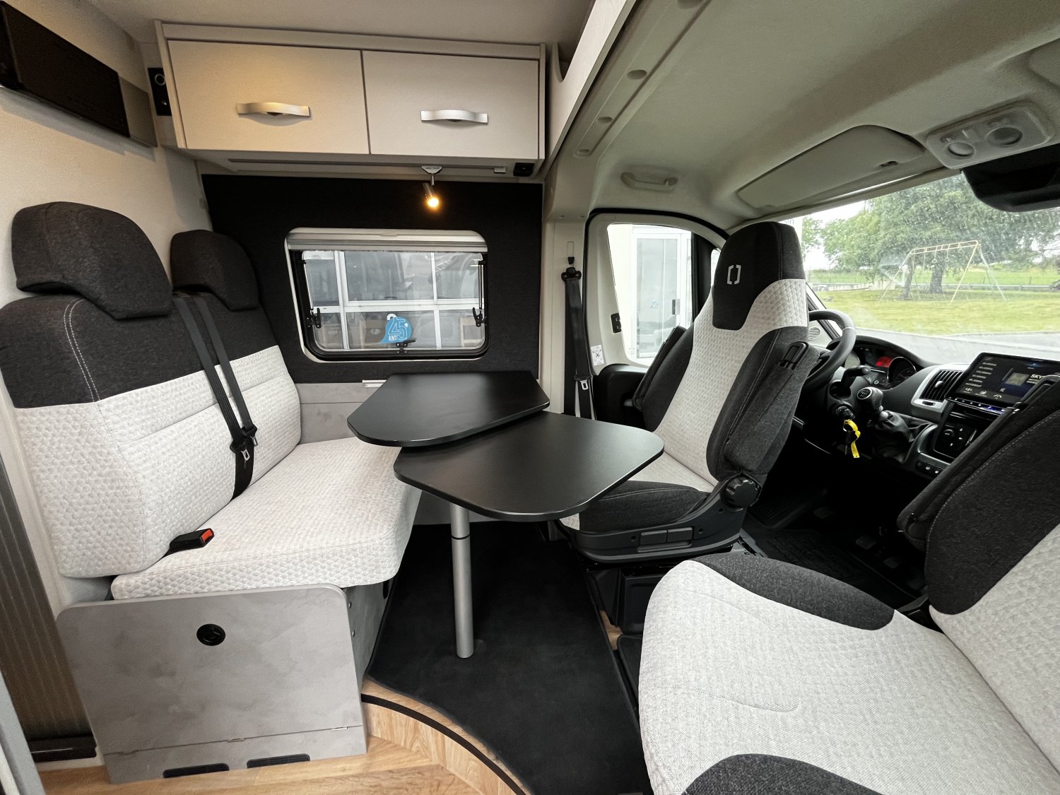 Champion Caravanes et Camping Car FULL 600 Cross Camp
