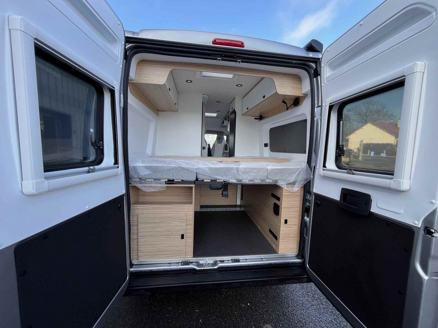Champion Caravanes et Camping Car V600G - EVIDENCE Pilote
