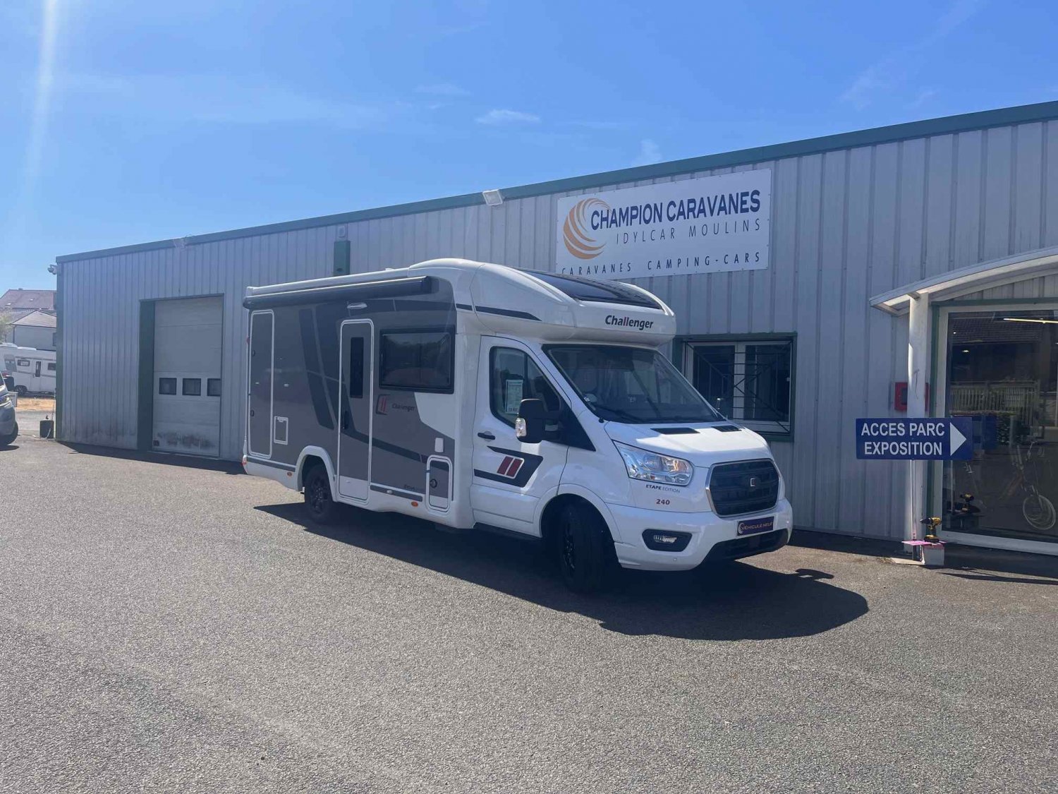 Champion Caravanes et Camping Car 240 ETAPE EDITION Challenger