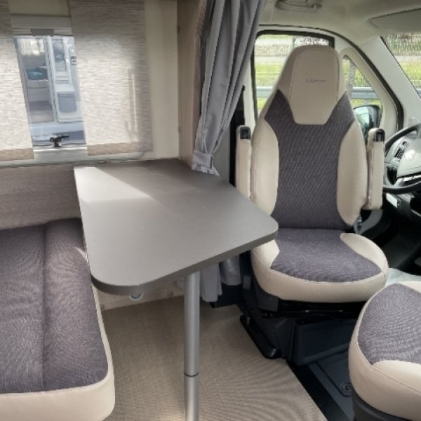 Champion Caravanes et Camping Car Nexxo Van T 569 Burstner