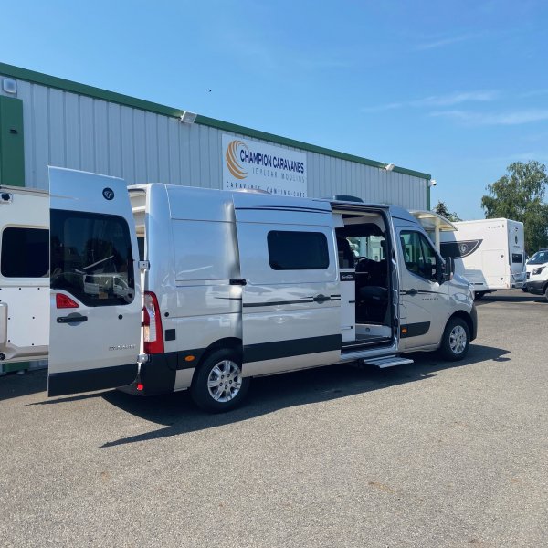 Champion Caravanes et Camping Car MASTER VAN DUO Font Vendôme