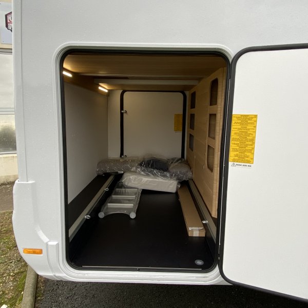 Champion Caravanes et Camping Car MATRIX AXESS 650 DL Adria