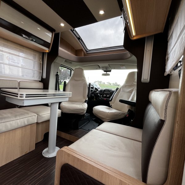 Champion Caravanes et Camping Car MC4 281 Mc Louis