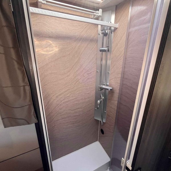 Champion Caravanes et Camping Car FLEURETTE MAYFLOWER 70 LMX Fleurette