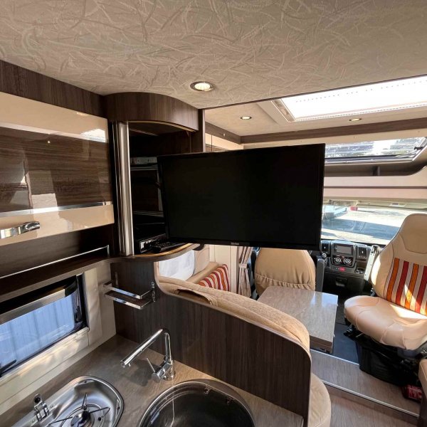 Champion Caravanes et Camping Car FLEURETTE MAYFLOWER 70 LMX Fleurette