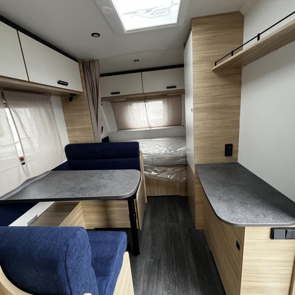 Champion Caravanes et Camping Car EASY 420 CP Sterckeman