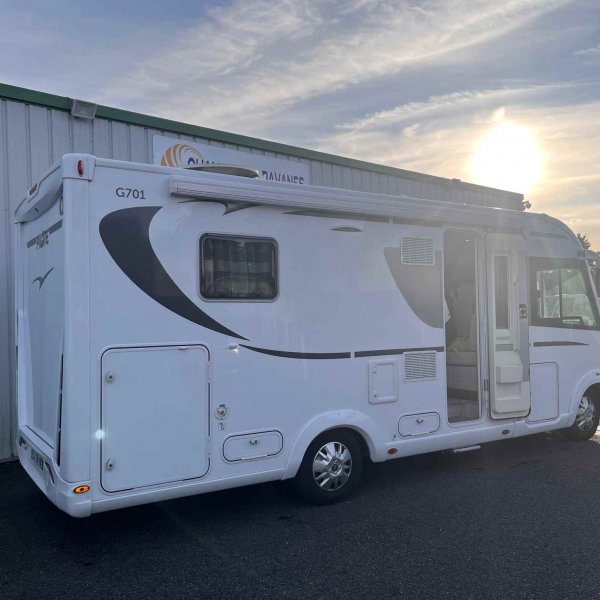Champion Caravanes et Camping Car PILOTE G 701 C SENSATION Pilote