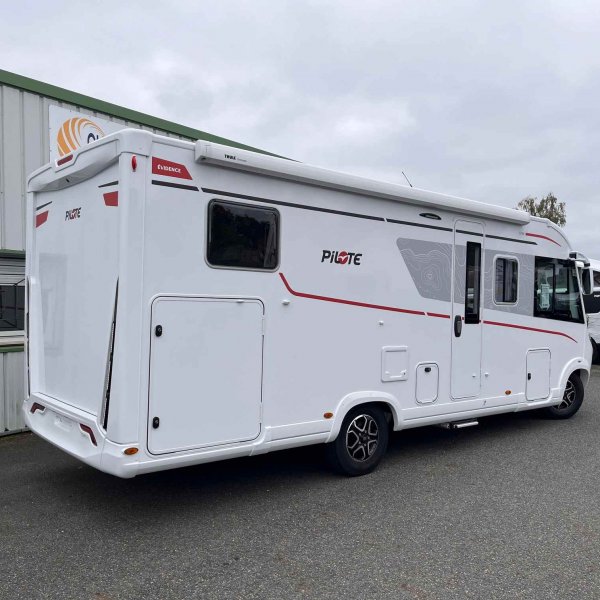 Champion Caravanes et Camping Car PILOTE G 740 FGJ EVIDENCE Pilote