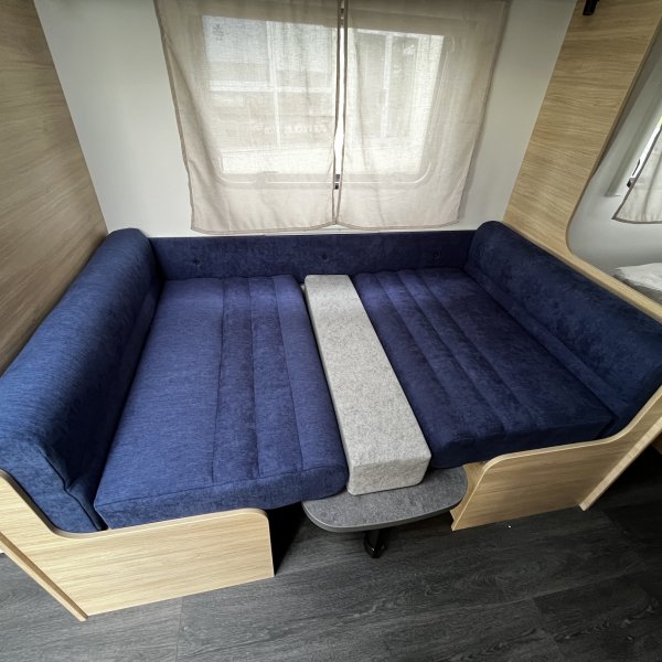 Champion Caravanes et Camping Car EASY 460 CP Sterckeman