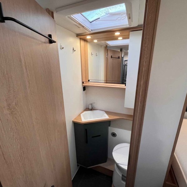 Champion Caravanes et Camping Car PILOTE ATLAS 696 G Pilote