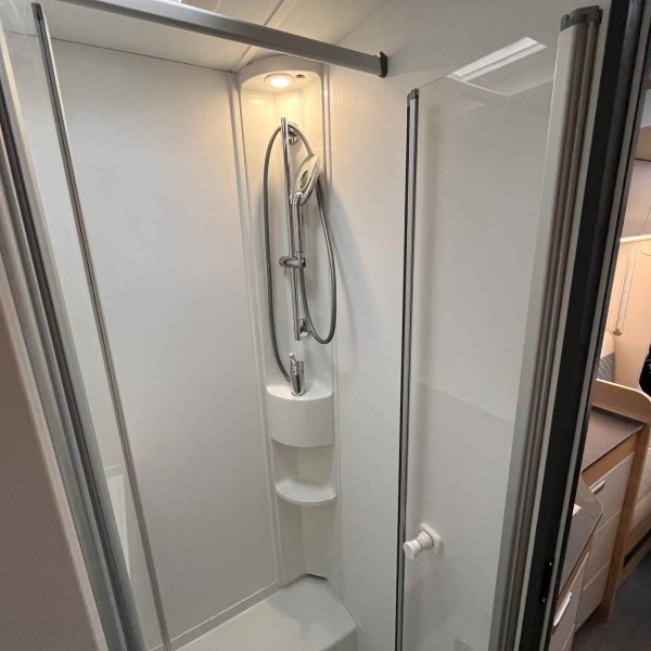 Champion Caravanes et Camping Car Matrix Axess 650 DL Adria