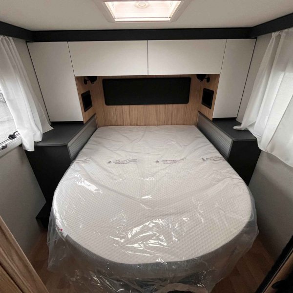 Champion Caravanes et Camping Car G 720 FC EVIDENCE Pilote