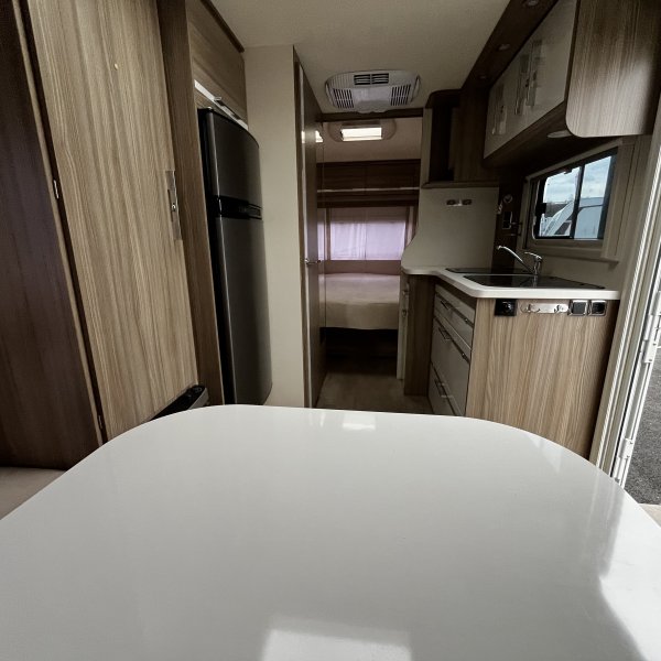 Champion Caravanes et Camping Car ELEGANCE 490 SA La Mancelle