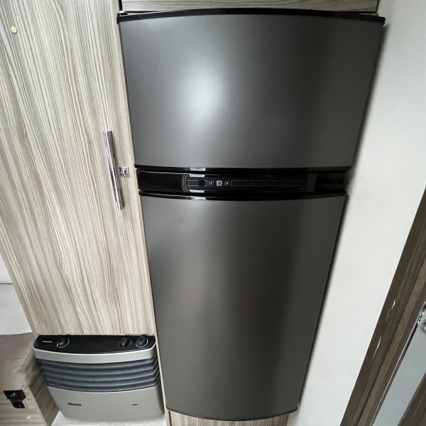 Champion Caravanes et Camping Car ELEGANCE 490 SA La Mancelle