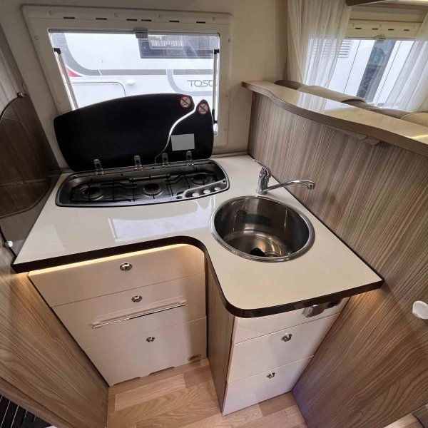 Champion Caravanes et Camping Car 720 LC PRIVILEGE Autostar