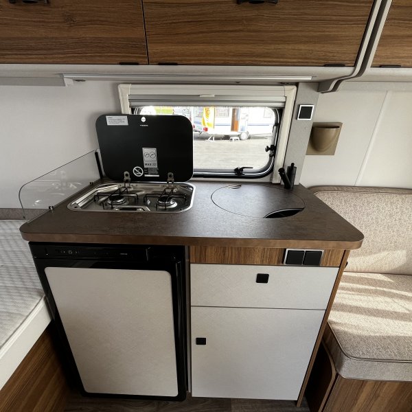 Champion Caravanes et Camping Car TOURING 310 FAMILIA LEGEND EDITION Eriba