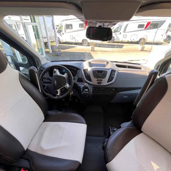 Champion Caravanes et Camping Car GENESIS 290 Challenger