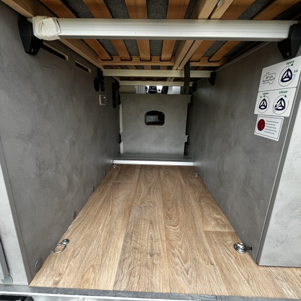 Champion Caravanes et Camping Car FULL 600 Cross Camp