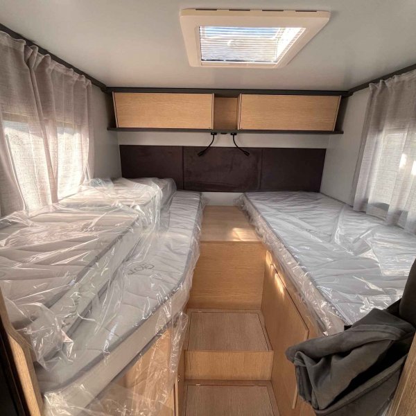 Champion Caravanes et Camping Car GIOTTI LINE COMPACT CX66 Giottiline
