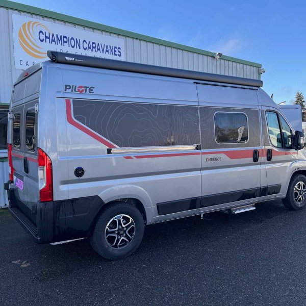 Champion Caravanes et Camping Car V600G - EVIDENCE Pilote