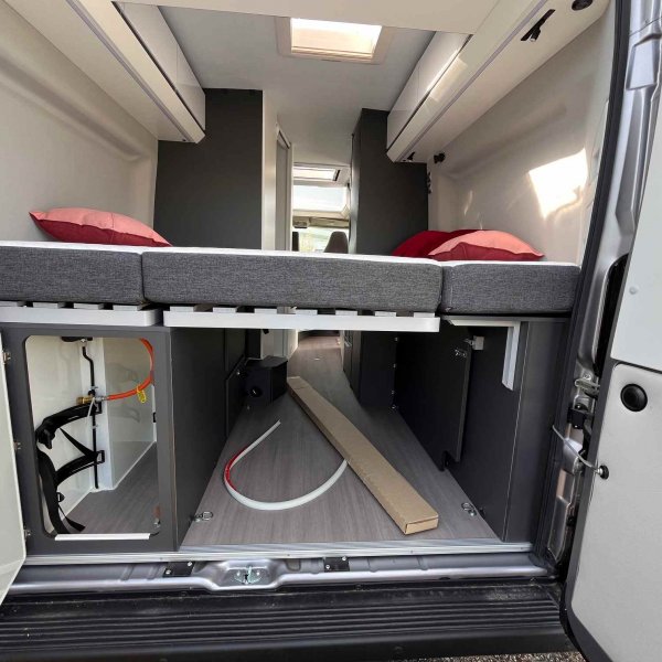 Champion Caravanes et Camping Car TWIN SUPREME 600 SPB Adria