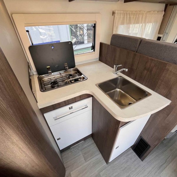 Champion Caravanes et Camping Car TESSORO 463 UP Benimar